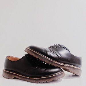 Dr. Martens men’s low top size 12